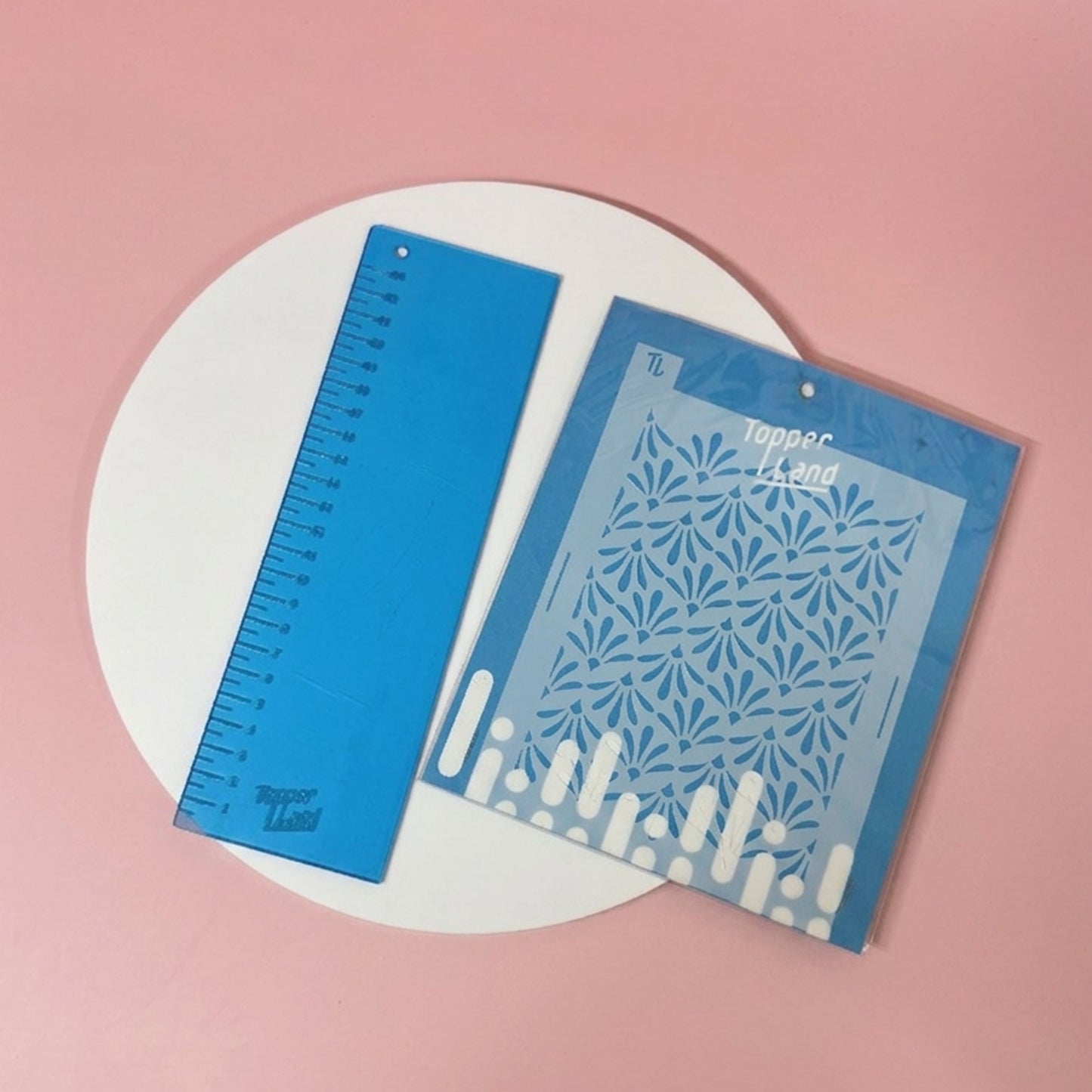 Paquete 2: 10 Bases 28 CM + 1 Stencil + REGALO 1 Raspa