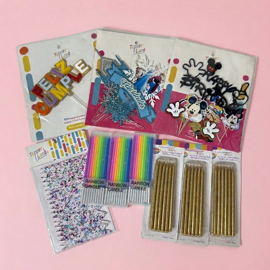 Paquete 20: 1 Caketopper + 2 Kits Caketoppers + 1 Raspa + Kit Velas
