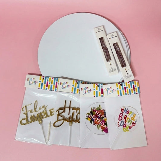 Paquete 27: 4 Bases 28 CM + 4 Caketoppers + Velas